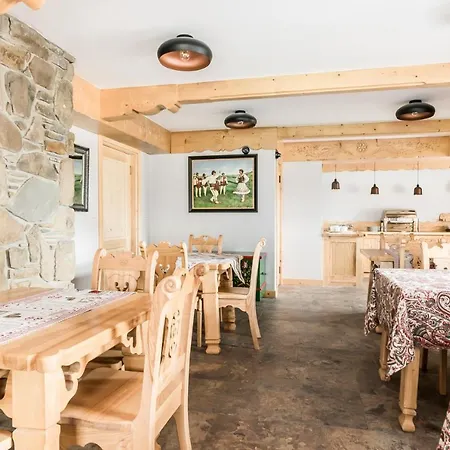 Krokus Park 4* コシチェリスコ