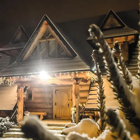 Krokus Park ベッド・アンド・ブレックファスト コシチェリスコ